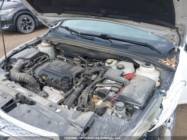 Chevrolet LUV 2014 1G1PC5SB9E7214767 Image 10