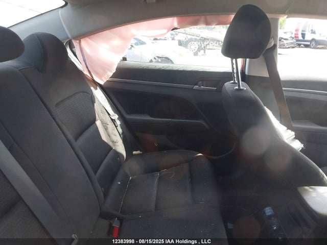 KMHD84LF2JU494112 Hyundai ELANTRA GL