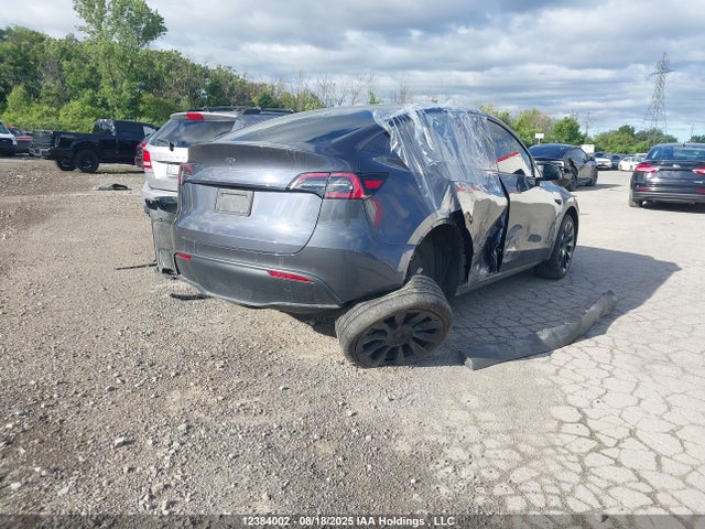 7SAYGDEE7PF585183 Tesla Model Y