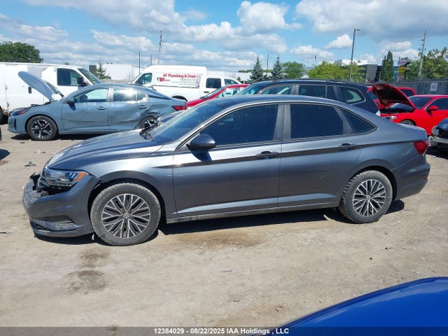 3VWE57BU0KM218081 Volkswagen 1.8 tsi