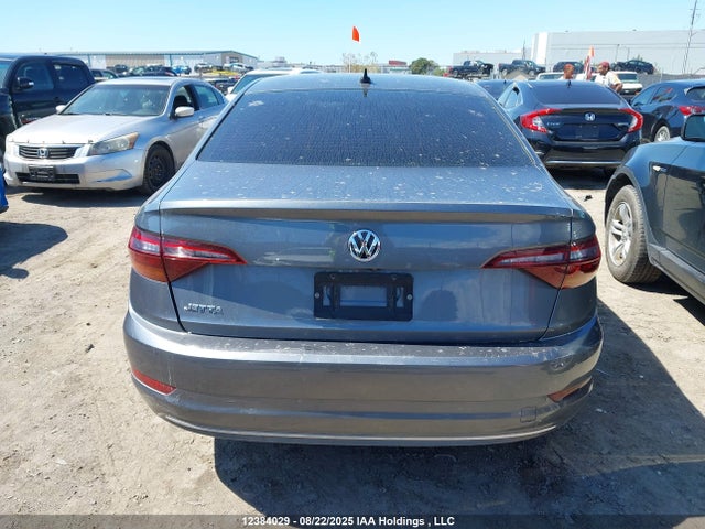 3VWE57BU0KM218081 Volkswagen 1.8 tsi