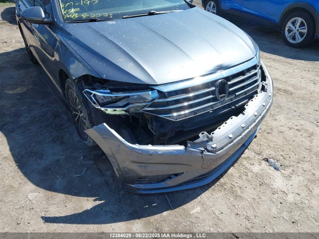 3VWE57BU0KM218081 Volkswagen 1.8 tsi