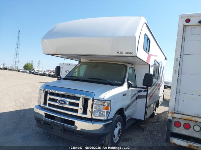 Ford 2025 2025 1FDWE3FN1SDD01321 Image 2