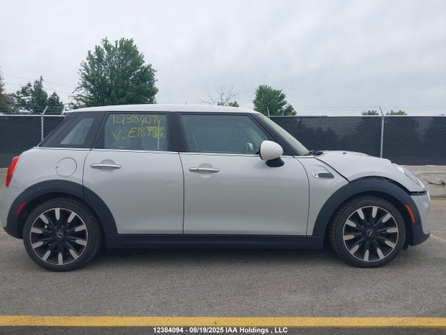 Mini 2017 2017 WMWXU1C54H2E18786 Image 13