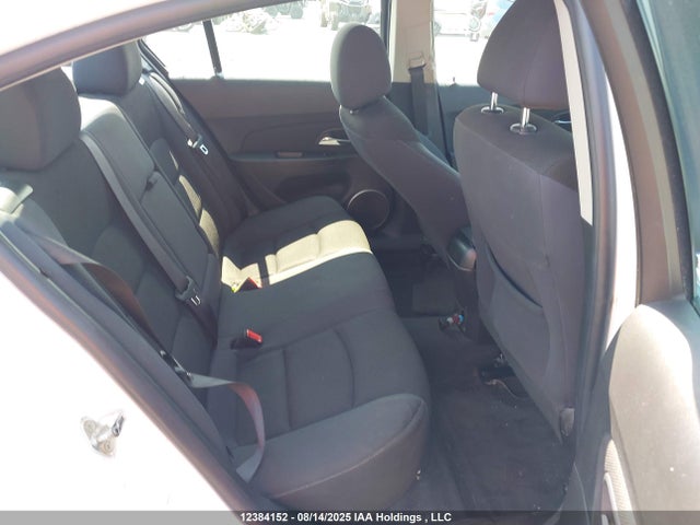 Chevrolet LUV 2015 1G1PC5SB0F7273370 Image 8