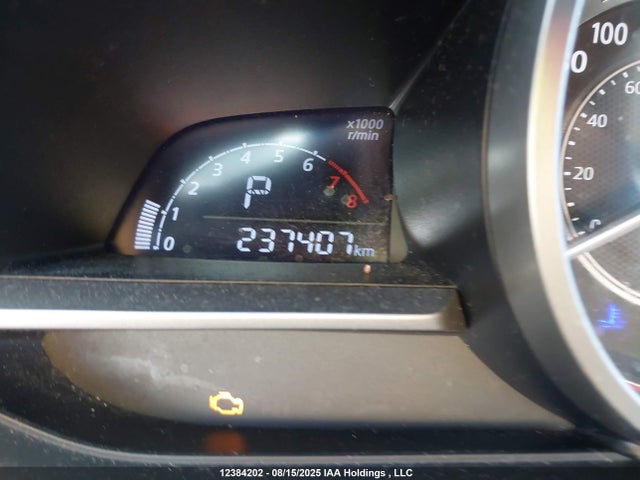 JM1BM1V77E1174500 Mazda pe