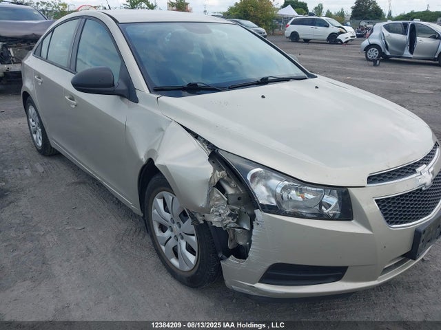 1G1PL5SH3E7288240 Chevrolet luw