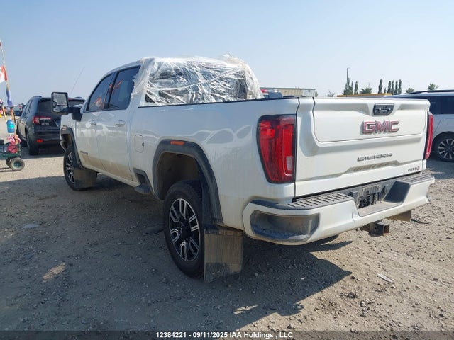 GMC l5p 2022 1GT49VEY4NF101890 Image 3