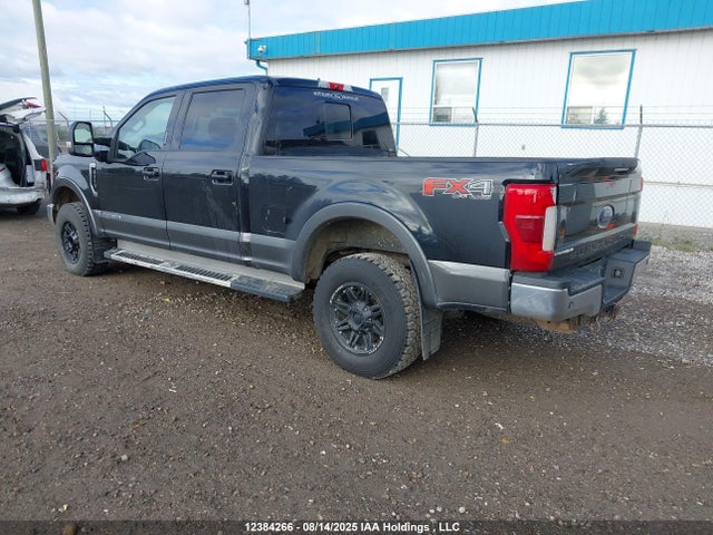 Ford 2018 2018 1FT8W3BT4JEB45315 Image 3