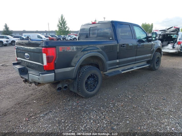 Ford 2018 2018 1FT8W3BT4JEB45315 Image 4