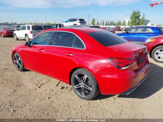WDD3G4FB5KW029055 Mercedes-Benz m260
