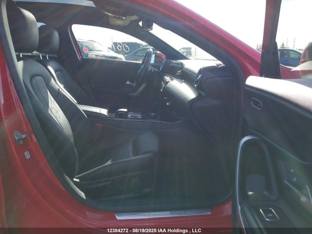 WDD3G4FB5KW029055 Mercedes-Benz m260