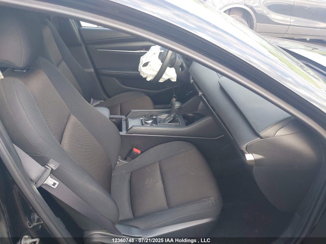 JM1BPAB74K1118084 Mazda pe
