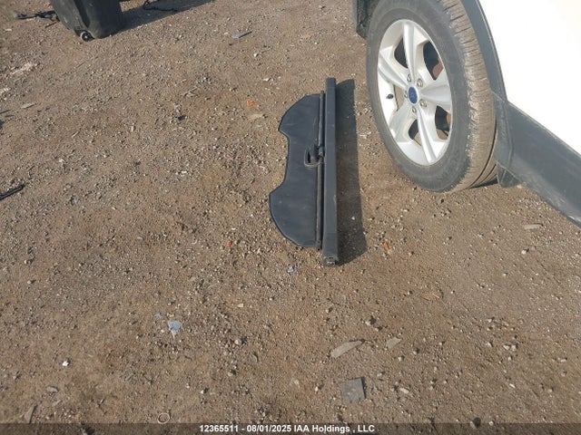 1FMCU0GXXEUD26713 Ford Escape