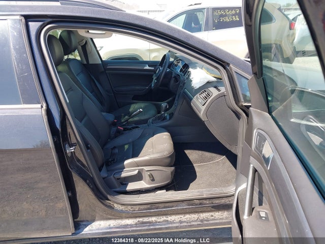 3VW117AU6KM521815 Volkswagen GOLF SPORTWAGEN