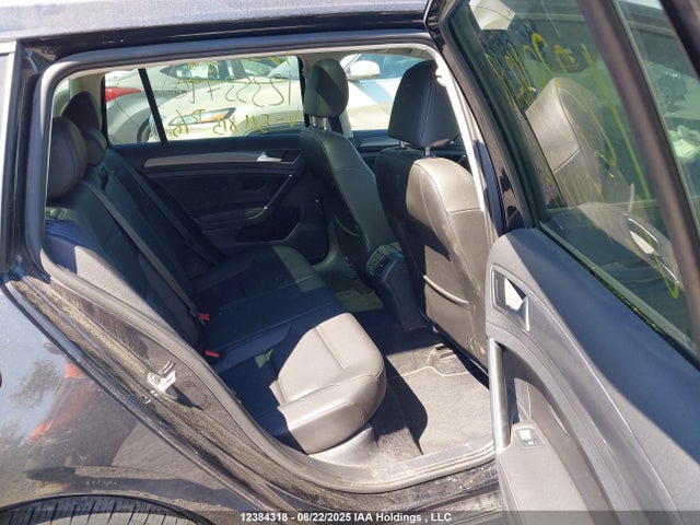 3VW117AU6KM521815 Volkswagen GOLF SPORTWAGEN