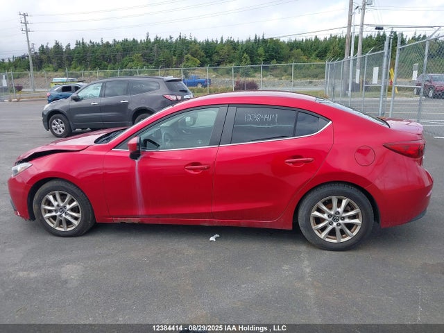 3MZBM1V71FM183419 Mazda pe