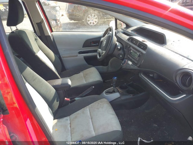 JTDKDTB35E1571457 Toyota 1nz-fxe+1lm