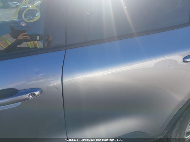 1FMCU9GN6PUA43134 Ford dragon gtdi