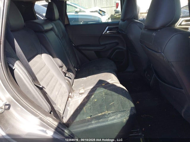 JA4J4UA87NZ619776 Mitsubishi Outlander