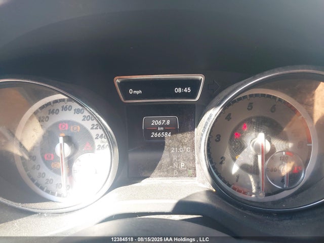 WDDSJ4GB2FN178014 Mercedes-Benz CLA-Class