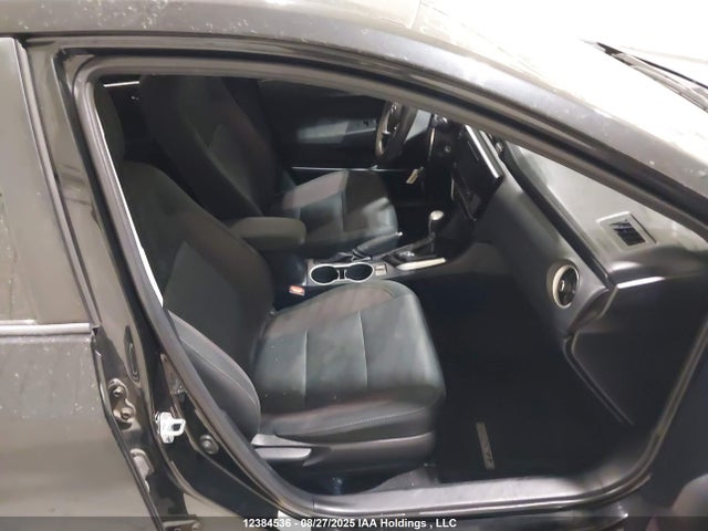 Toyota 2zr-fe 2018 2T1BURHE3JC113238 Image 5