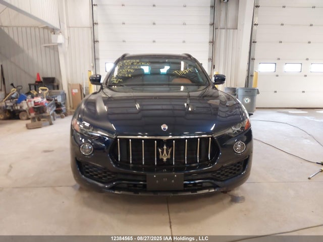 ZN661XUL3KX338991 Maserati Levante Luxury