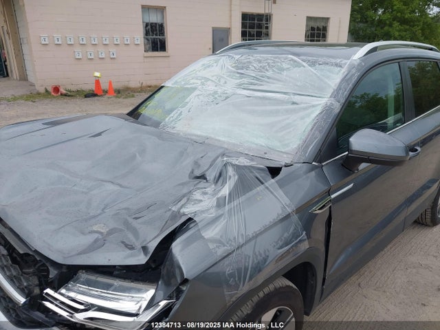 3VV4X7B23RM111254 Volkswagen tsi
