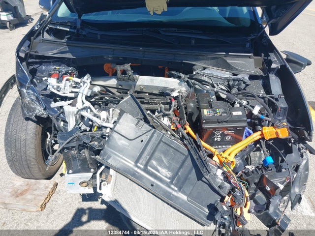 KNDCE3LG1N5135412 KIA Niro