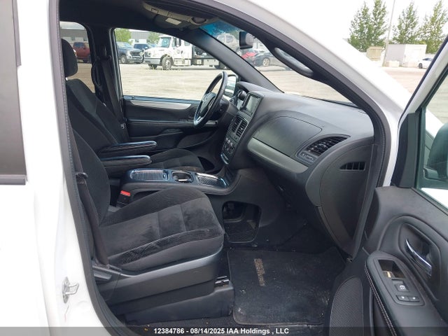 2C4RDGBG2HR877587 Dodge 2017