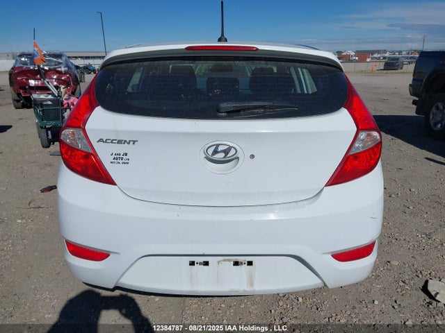 Hyundai 2017 2017 KMHCT5AE7HU339799 Image 17