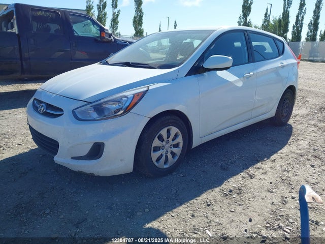 Hyundai 2017 2017 KMHCT5AE7HU339799 Image 2