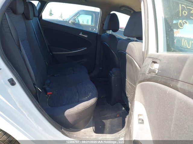 Hyundai 2017 2017 KMHCT5AE7HU339799 Image 8