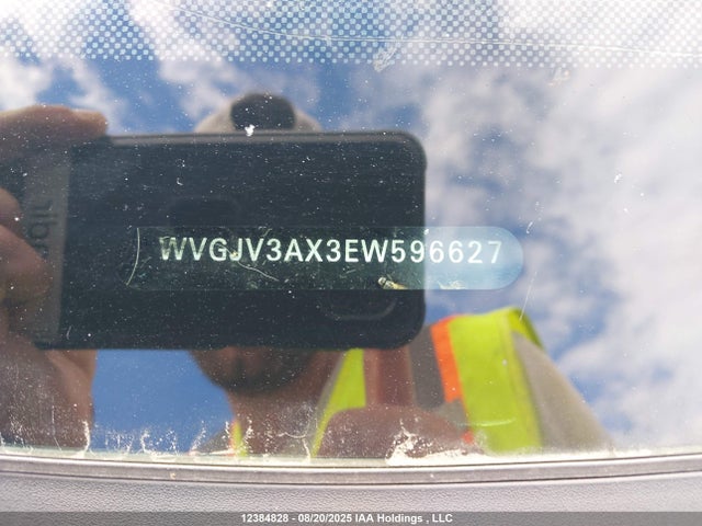 WVGJV3AX3EW596627 Volkswagen 2014