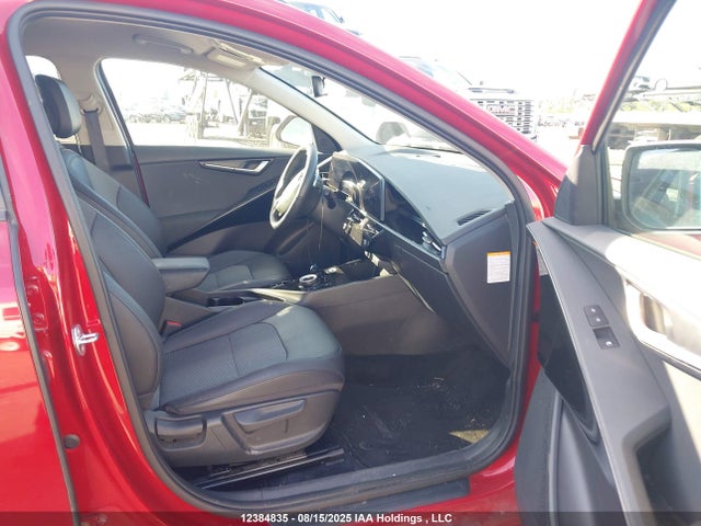 KIA Niro 2023 KNDCR3L12P5044524 Image 5