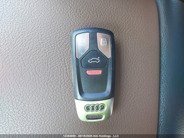 Audi Q5 2018 WA1BNAFY7J2020596 Image 11