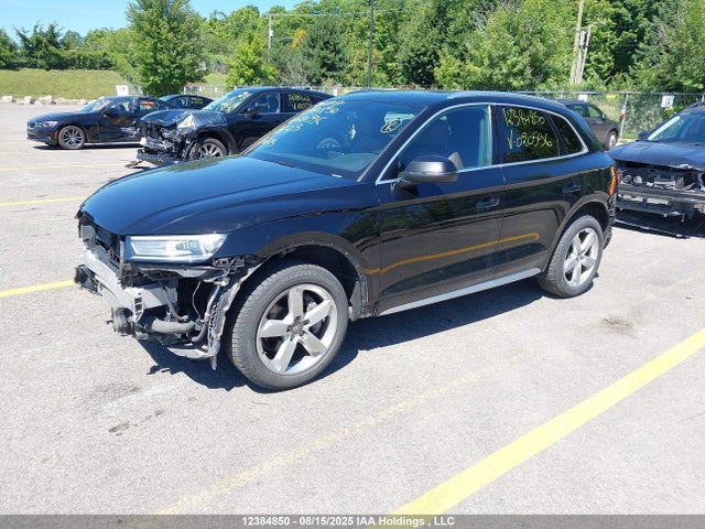 Audi Q5 2018 WA1BNAFY7J2020596 Image 2