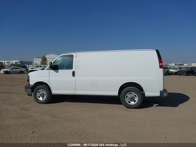 GMC l96 - flexible fuel engine, iron 2020 1GTW7AFG4L1248654 Image 15