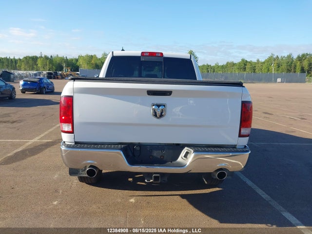 RAM 1500 2018 1C6RR7LT6JS125402 Image 16