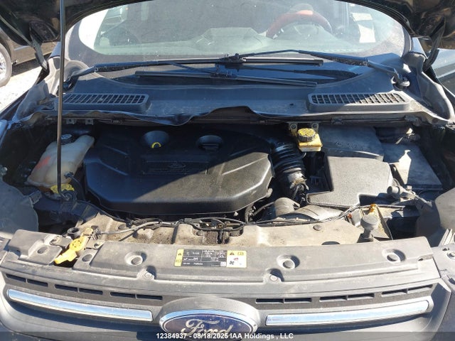 1FMCU9G94GUC30732 Ford 2016