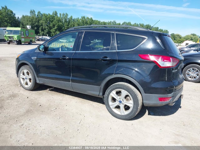 1FMCU9G94GUC30732 Ford 2016