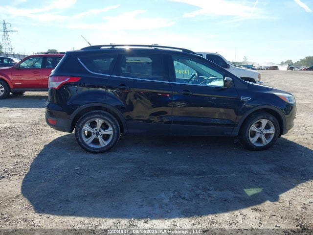 1FMCU9G94GUC30732 Ford 2016