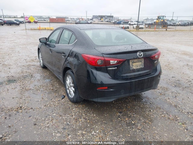 3MZBM1V70FM142599 Mazda pe