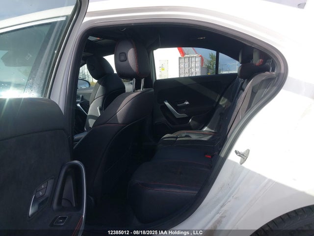 WDD3G4FB4KW001005 Mercedes-Benz m260