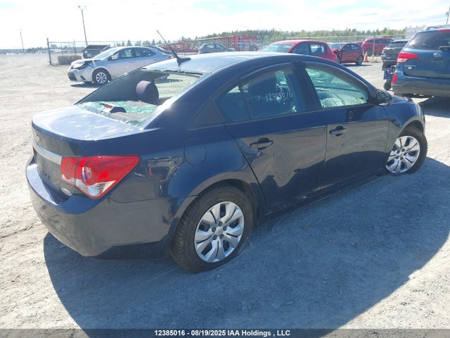 1G1PL5SHXE7432947 Chevrolet luw