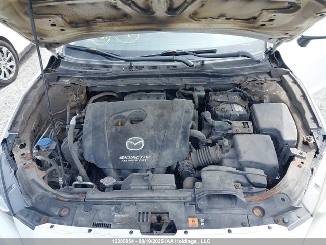 JM1BM1V78E1137584 Mazda pe
