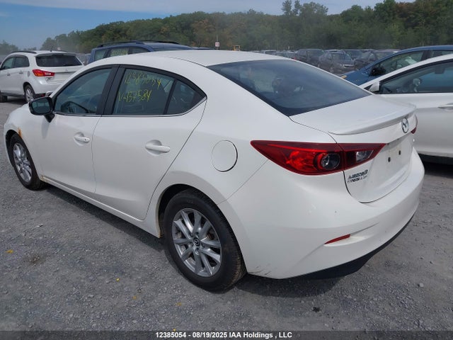 JM1BM1V78E1137584 Mazda pe