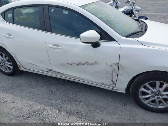 JM1BM1V78E1137584 Mazda pe