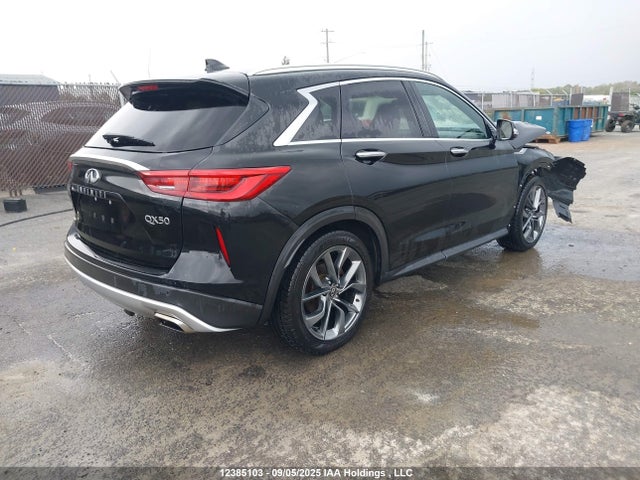 3PCAJ5M38KF127814 Infiniti QX50