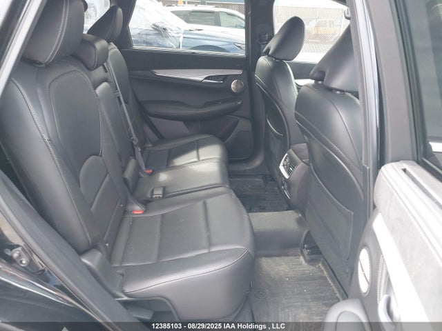 3PCAJ5M38KF127814 Infiniti QX50